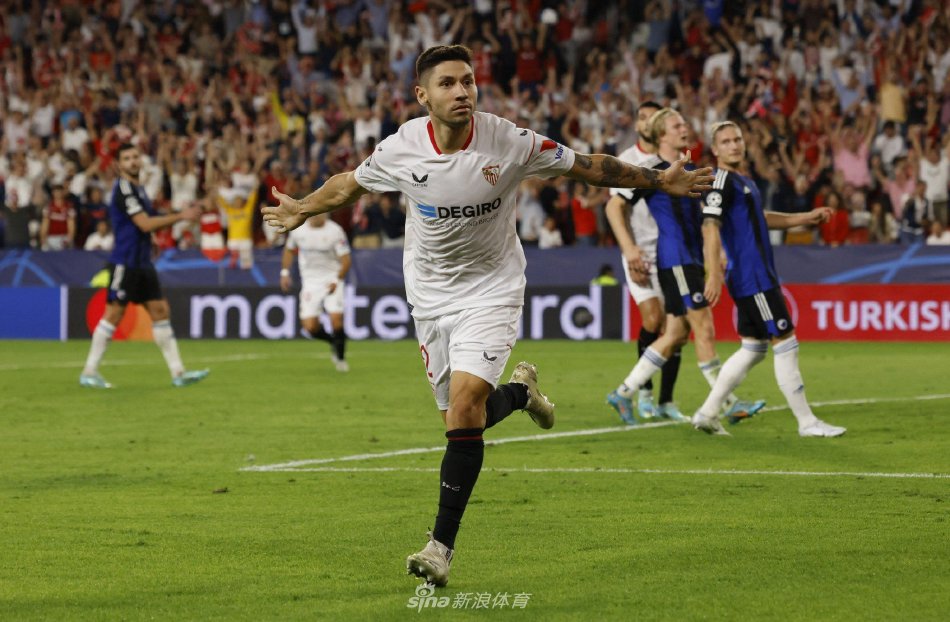 了一个点球 了一个点球