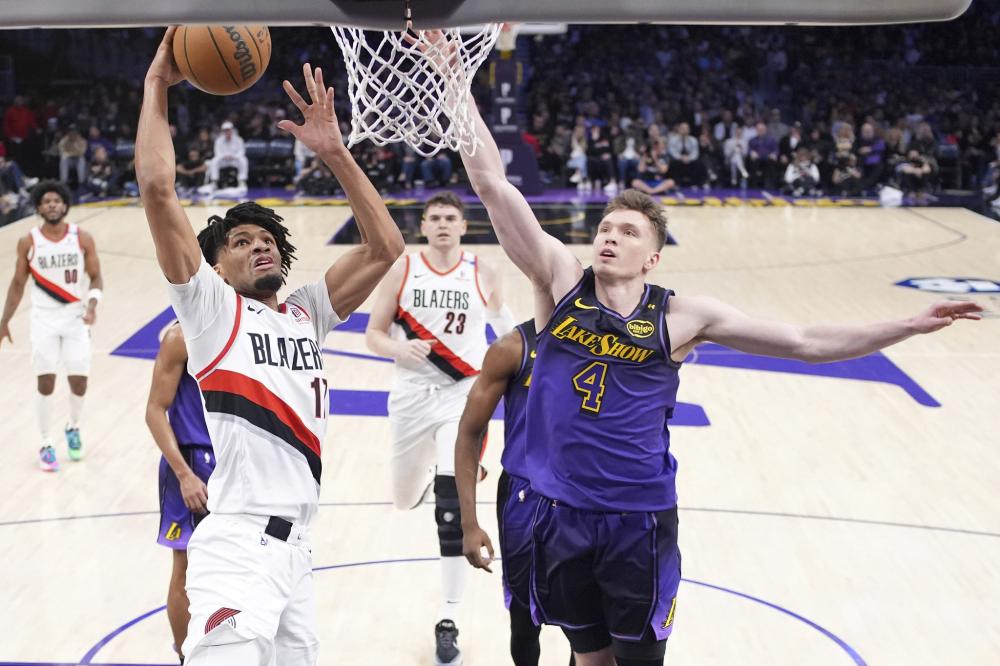 她们不断突 她们不断突